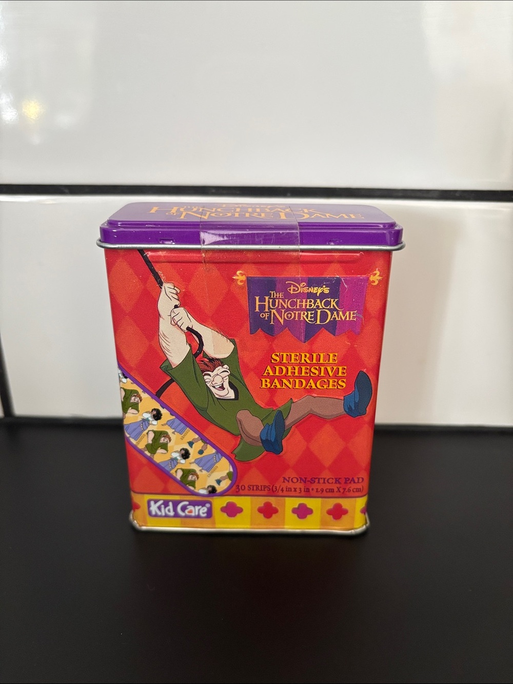 Vintage 90's Disney's The Hunchback of Notre Dame Bandages & Tin NWT